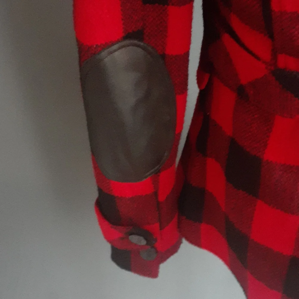 Aqua  red button down shacket XS. - Picture 8 of 14